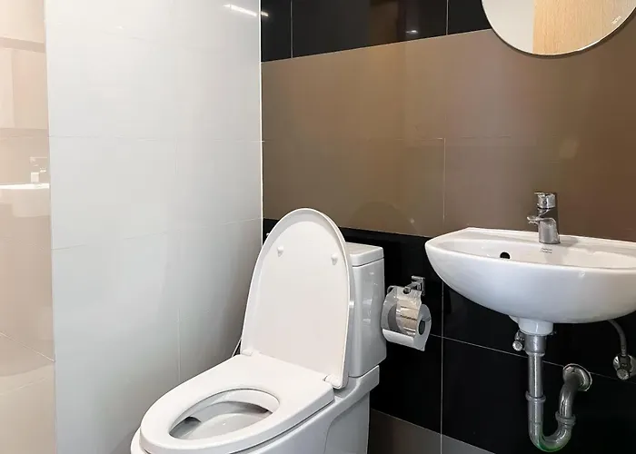 Expansive Premier 1br - Ultra Fast Wifi - Phrom Phong Apartment *