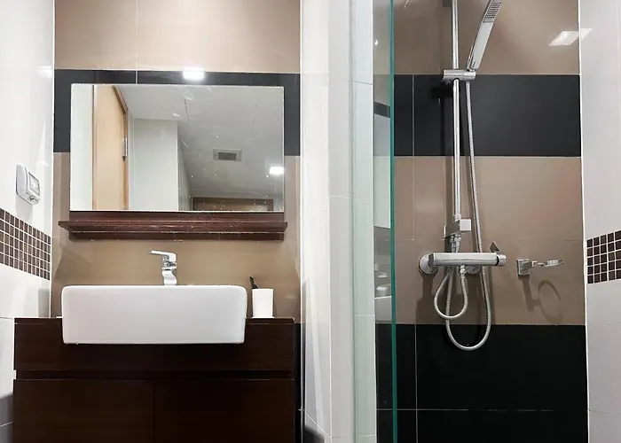Expansive Premier 1br - Ultra Fast Wifi - Phrom Phong *